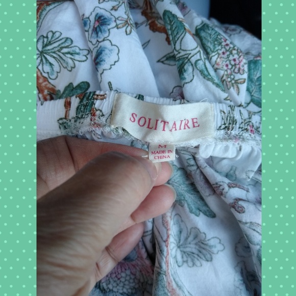 SOLITAIRE floral off shoulder bell sleeve top - Picture 3 of 5